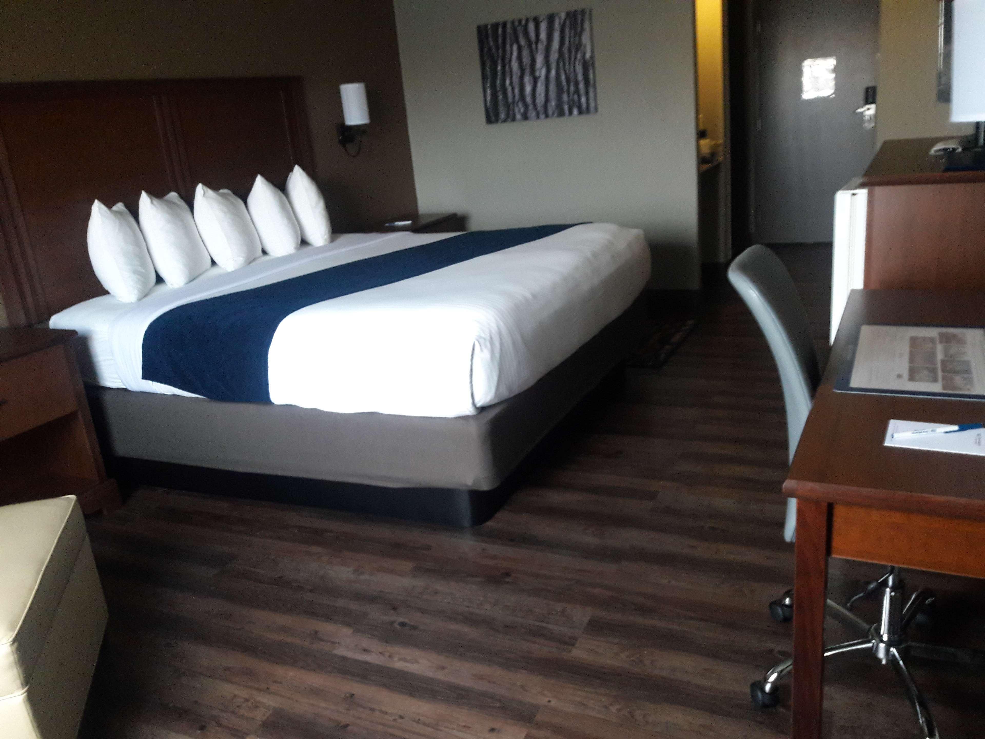 Best Western Woodburn Inn Exterior foto