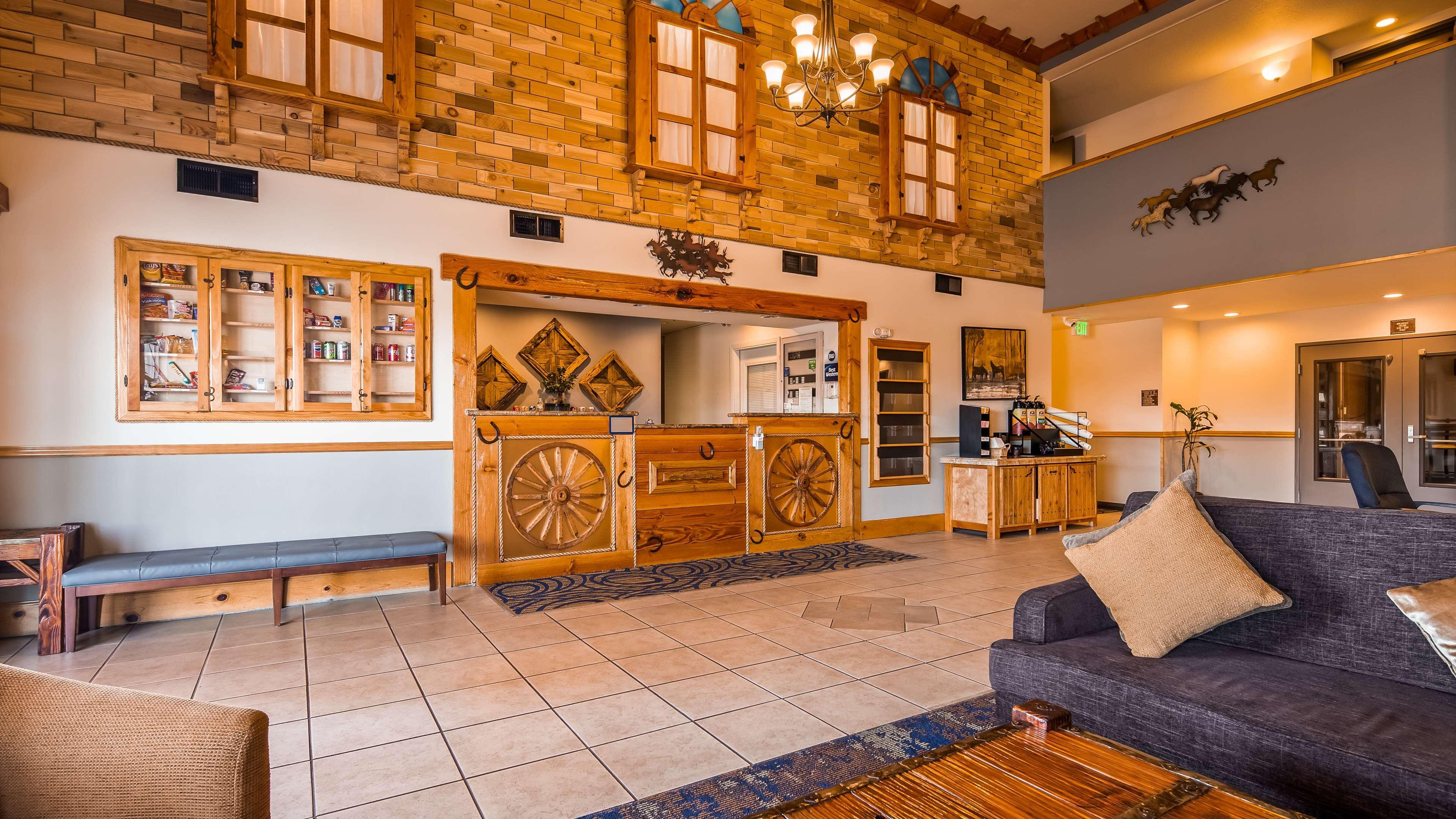 Best Western Woodburn Inn Exterior foto