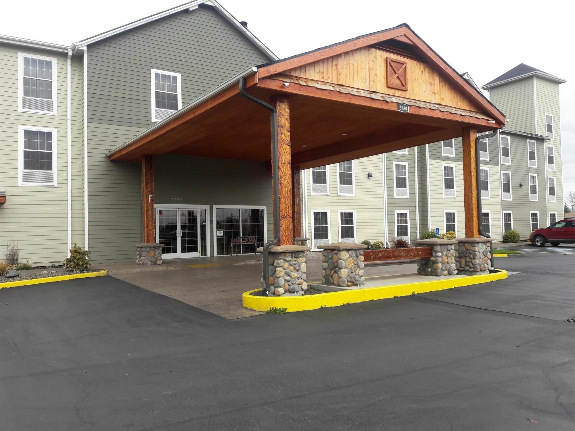 Best Western Woodburn Inn Exterior foto
